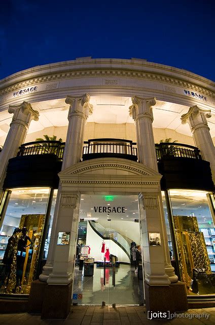 versace rodeo dr|rodeo drive directory.